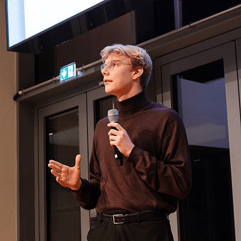 Lennox Marten